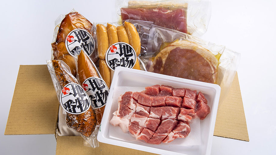 王様のステーキ&三重県産伊勢赤どりスペシャルセット